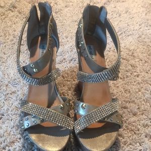 Not Rates sparkly wedges